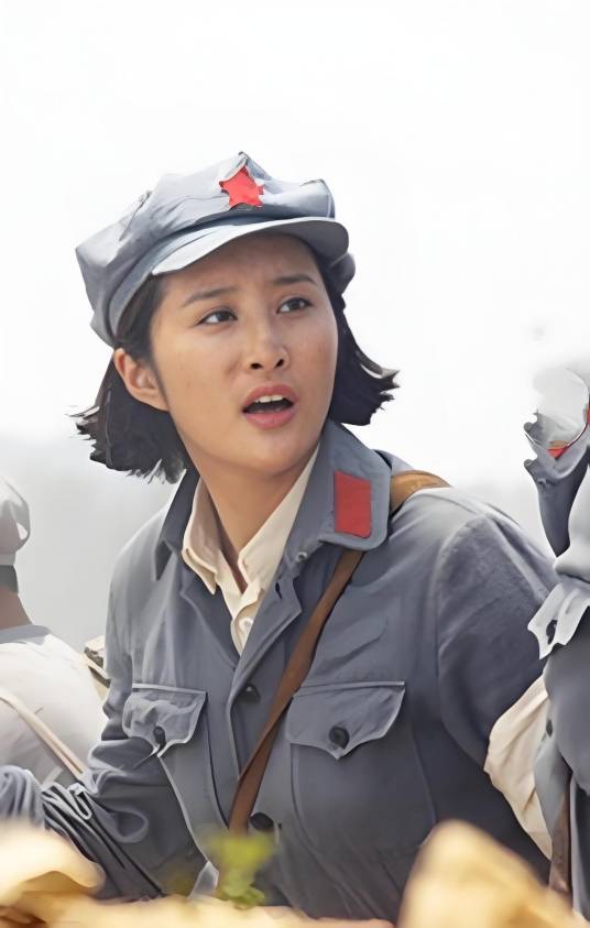 方蕾（《铁血红安》中李欣汝饰演的角色）_百度百科