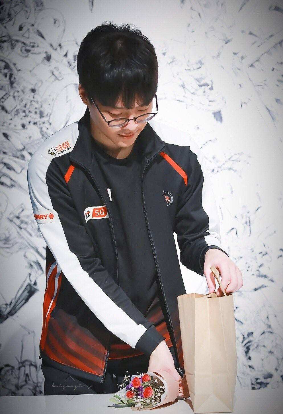 宋景浩,游戏id:smeb,韩国《英雄联盟》电子