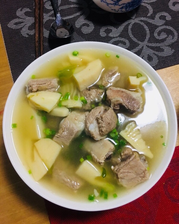 竹笋排骨汤