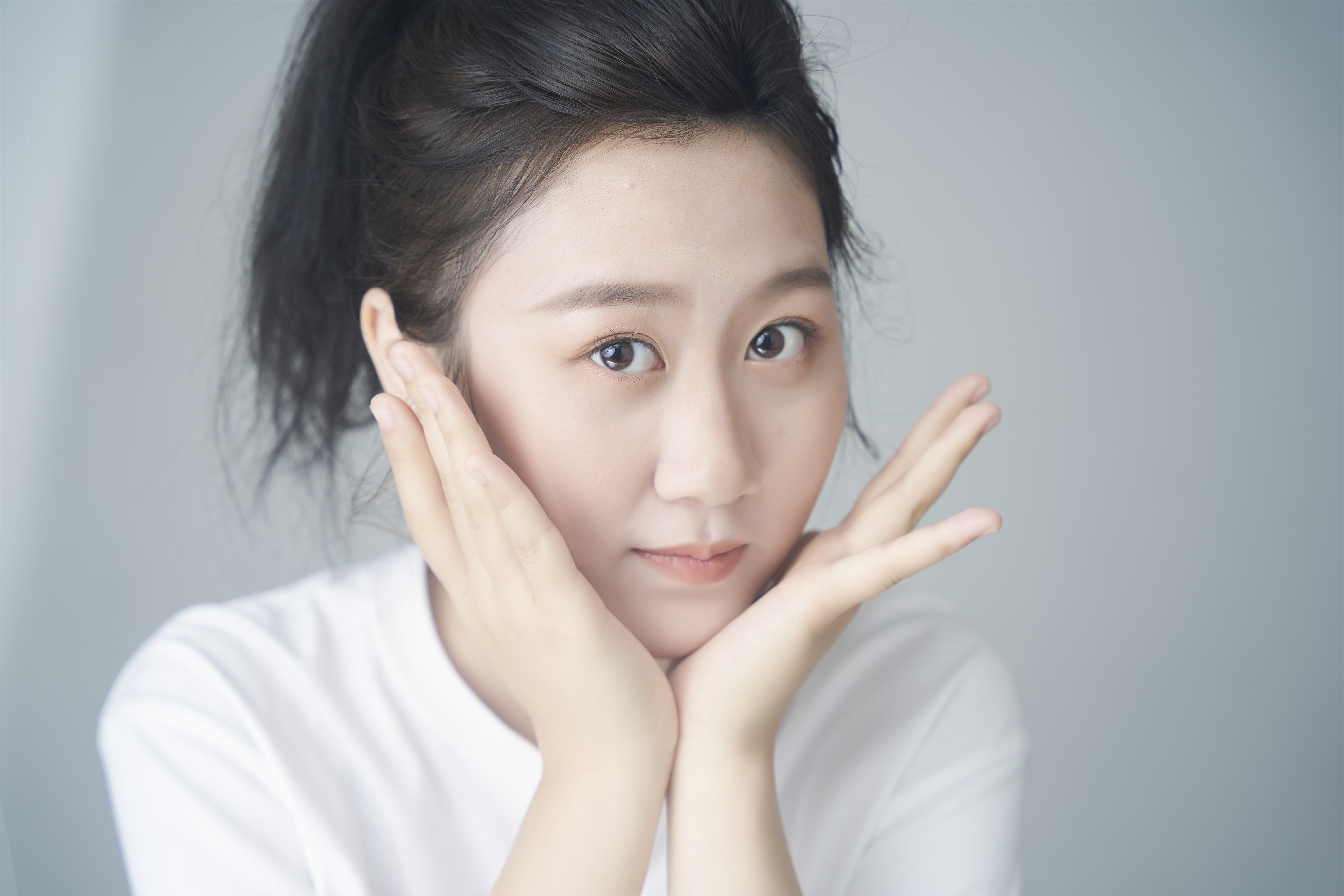 2004年9月14日出生于河南平顶山,中国内地女演员