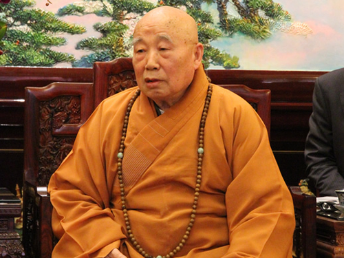  p data-id="gncow272ae">释传印法师 i>(1927年1月30日-2023年3月10