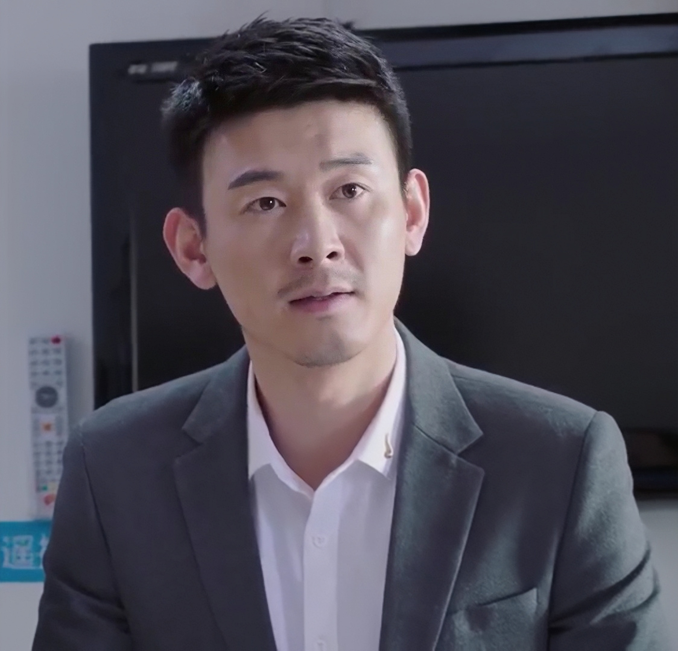  p data-id="typ1bejjfaur">李洁,中国内地男演员.