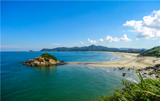 data-lemmaid="5872676">台山市 /a>上川岛飞沙滩旅游度假区是广东