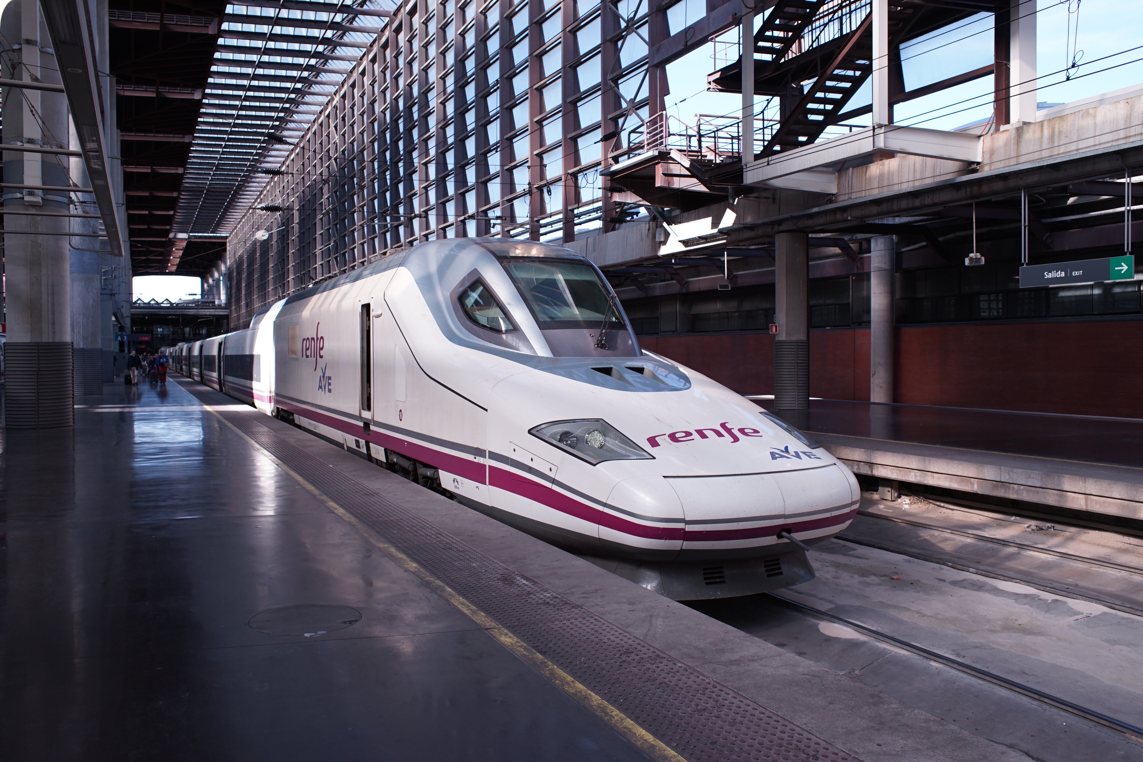 西班牙高速铁道