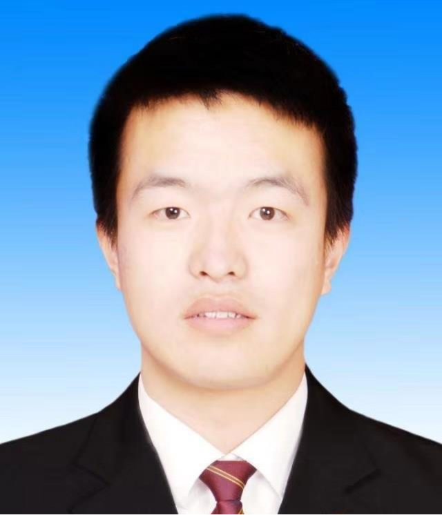  p>王怡夫,现任共青团平顺县委书记. /p>