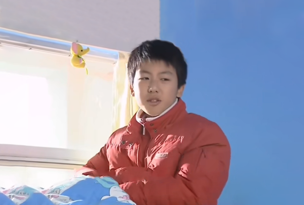  p>杨阳,男,是《快乐星球2》角色,由唐晨饰演. /p>