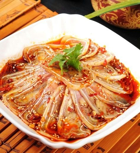 红油拌猪耳