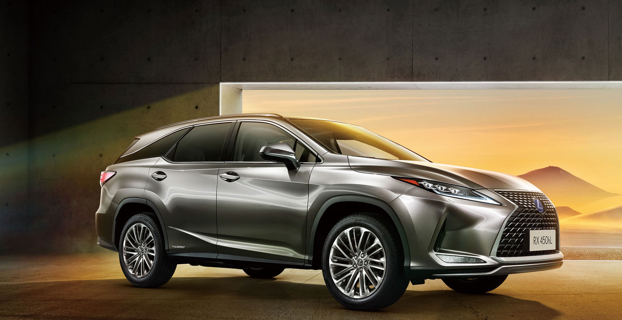  p data-id="gnxaautlyc">雷克萨斯rx是雷克萨斯的中大型suv级别,秉承