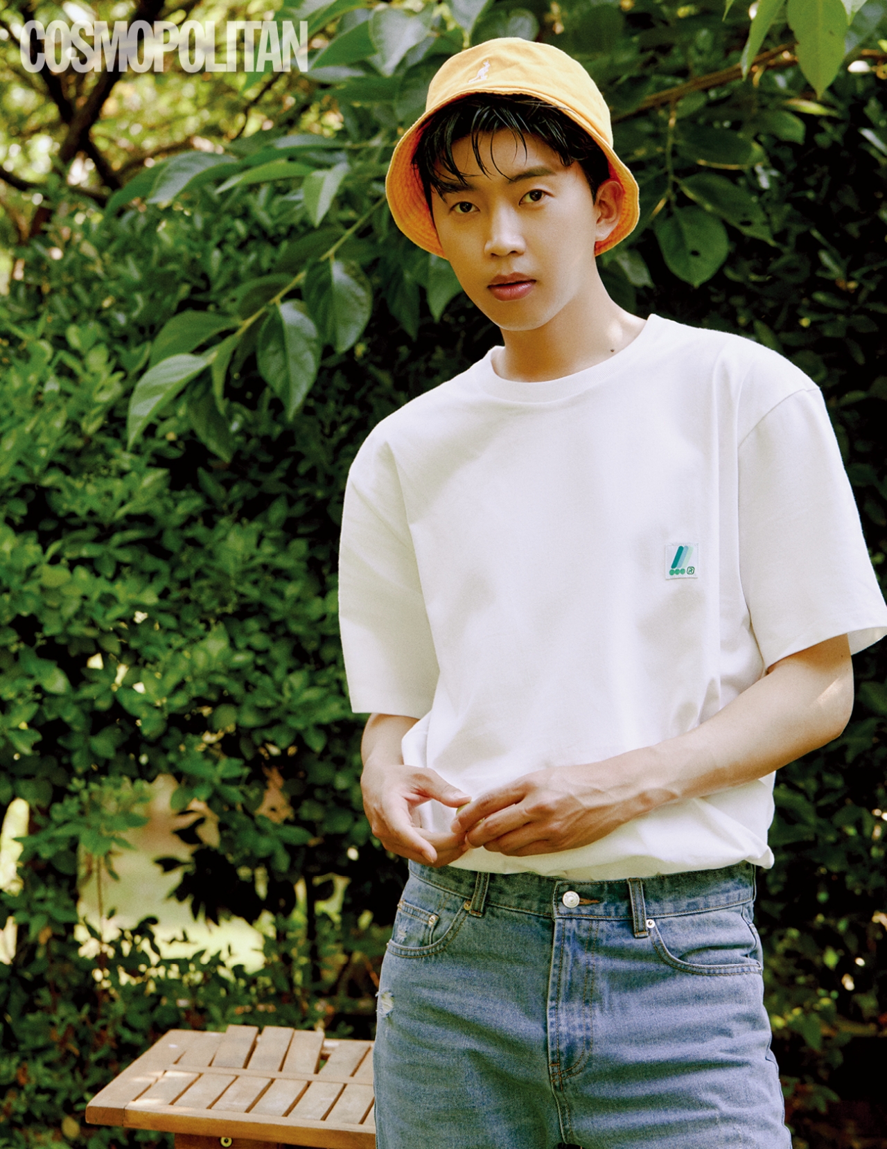 于韩国京畿道抱川市,毕业于韩国景福大学实用音乐专业学士,韩国男歌手