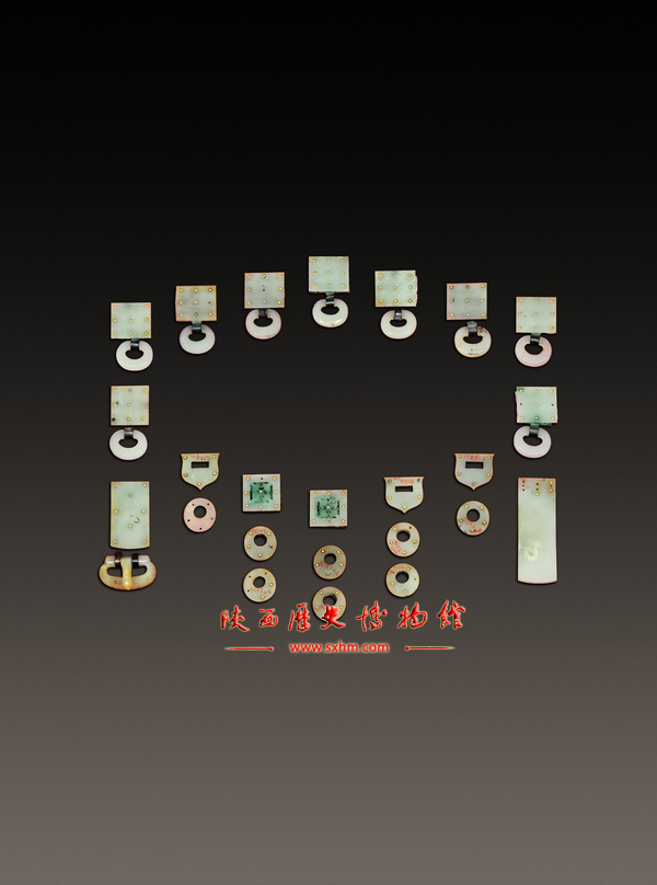 唐九环白玉蹀躞带