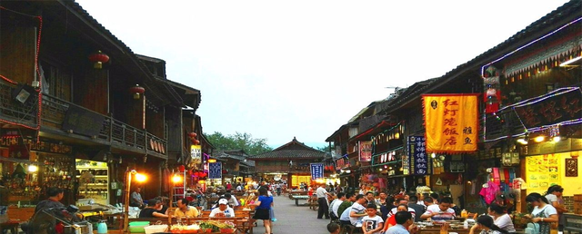四川的四大古镇，绝对会让你不虚此行，知道都是哪吗_百科TA说