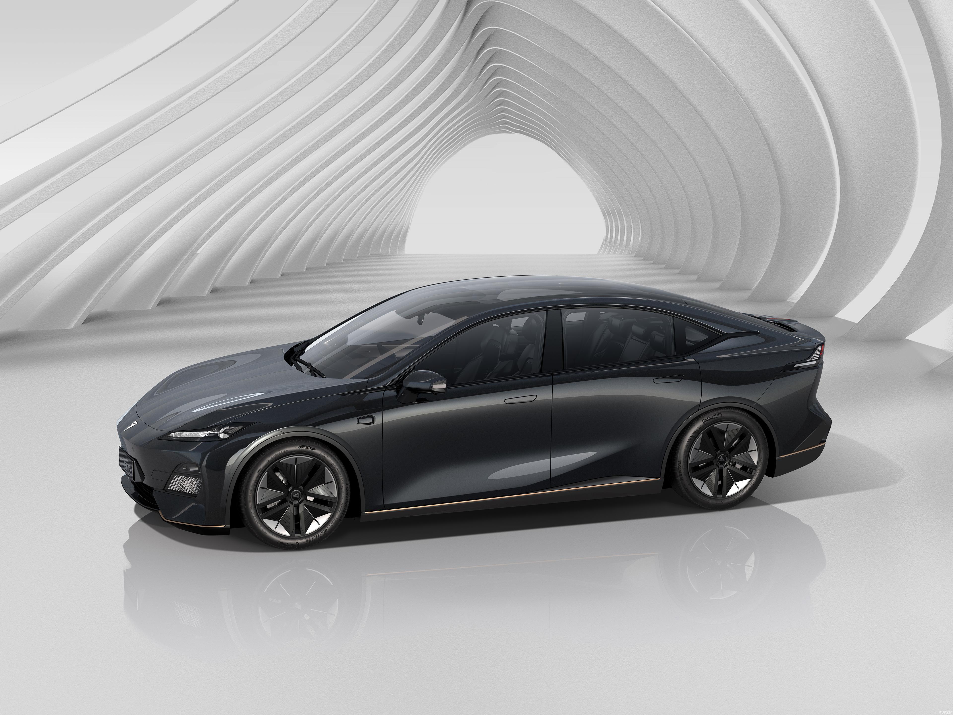 data-lemmaid="60754775">长安深蓝 /a>发布的新款纯电汽车,于2023年8