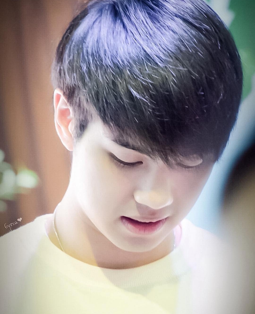  p data-id="gnwy2ckdmo">那瓦·蓬朴提岸(white),1995年6月2日出生于