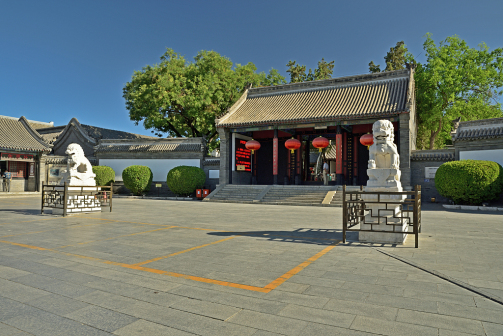 <p>直隶总督署大门