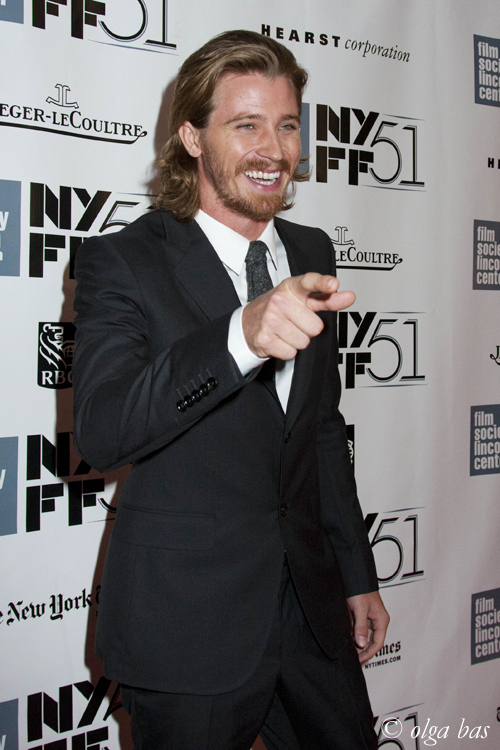 《醉乡民谣》是由 a target="_blank" href="/item/伊桑·科恩