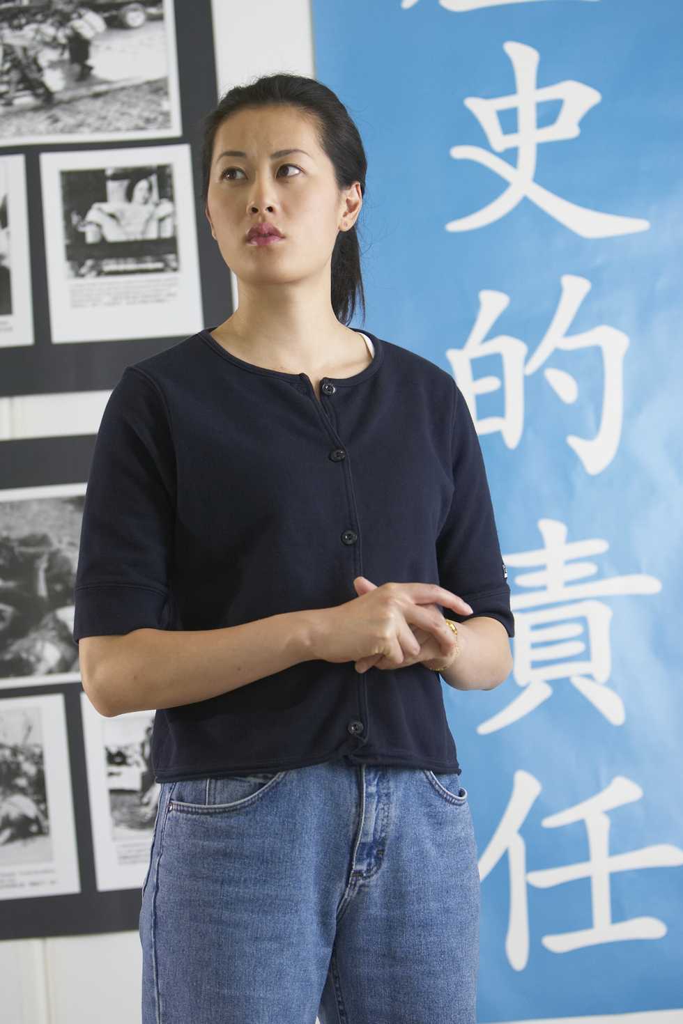 由anne pick, bill spahic执导,郑启蕙主演