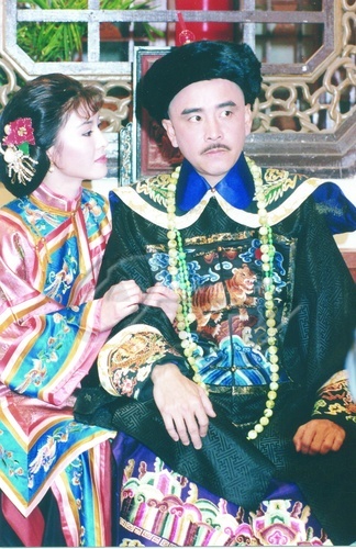 《刺马》是由鹿峰,张彻执导,姜大卫,李婉华,邵传勇等主演的武侠电视剧