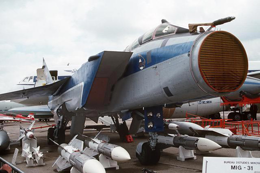  b>МиГ-31 /b>,英文: b>mig-31 /b>),北约代号: b>猎狐犬 /b>(英文