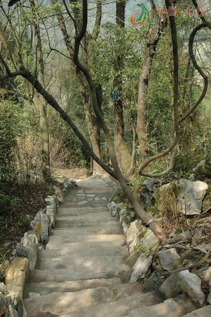 b4j9q4">五峰山位于 a target="_blank" href="/item/苏州市/6743370"