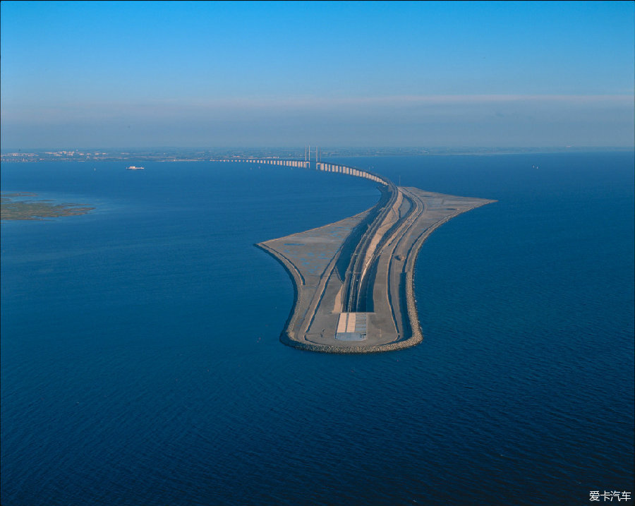 隧道/923794" data-lemmaid="923794">沉管隧道 /a>,也是我国第一条 a