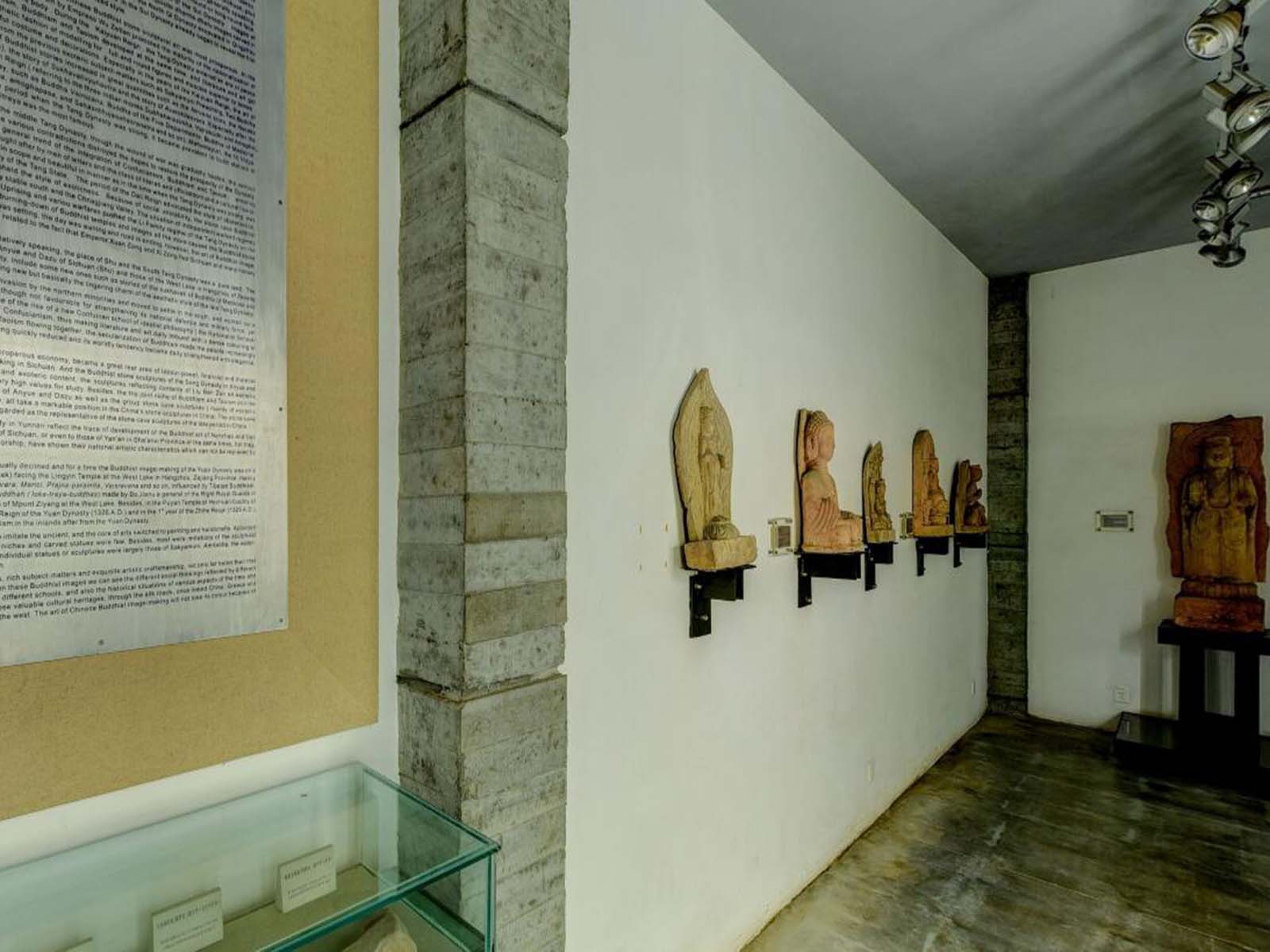 私立的小型主题性博物馆,收藏有自远古到明清时期的石刻艺术品1000多