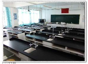 厦门市湖里中心小学