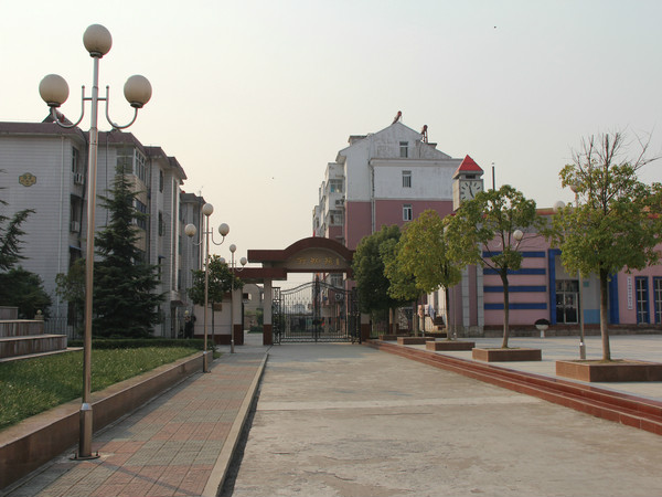 一四星级高中录取分数线 1东台中学统招生683分,择校生676分2安丰中学