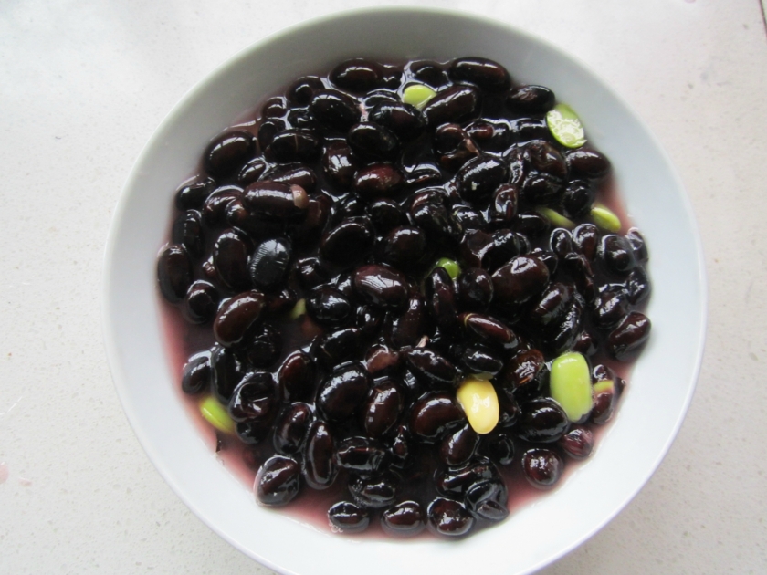 美味醋泡黑豆