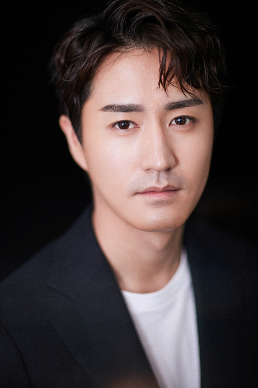  p>杨玏,1987年3月2日出生于北京市,中国内地影视男演员,流行乐歌手