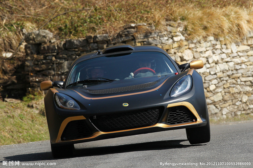  p>路特斯(lotus cars,曾被译为"莲花汽车")是世界著名的跑车与赛车