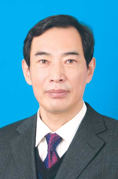  p>王宝成,男,汉族,1956年11月生,山东济南市长清区人,大学普通班文化