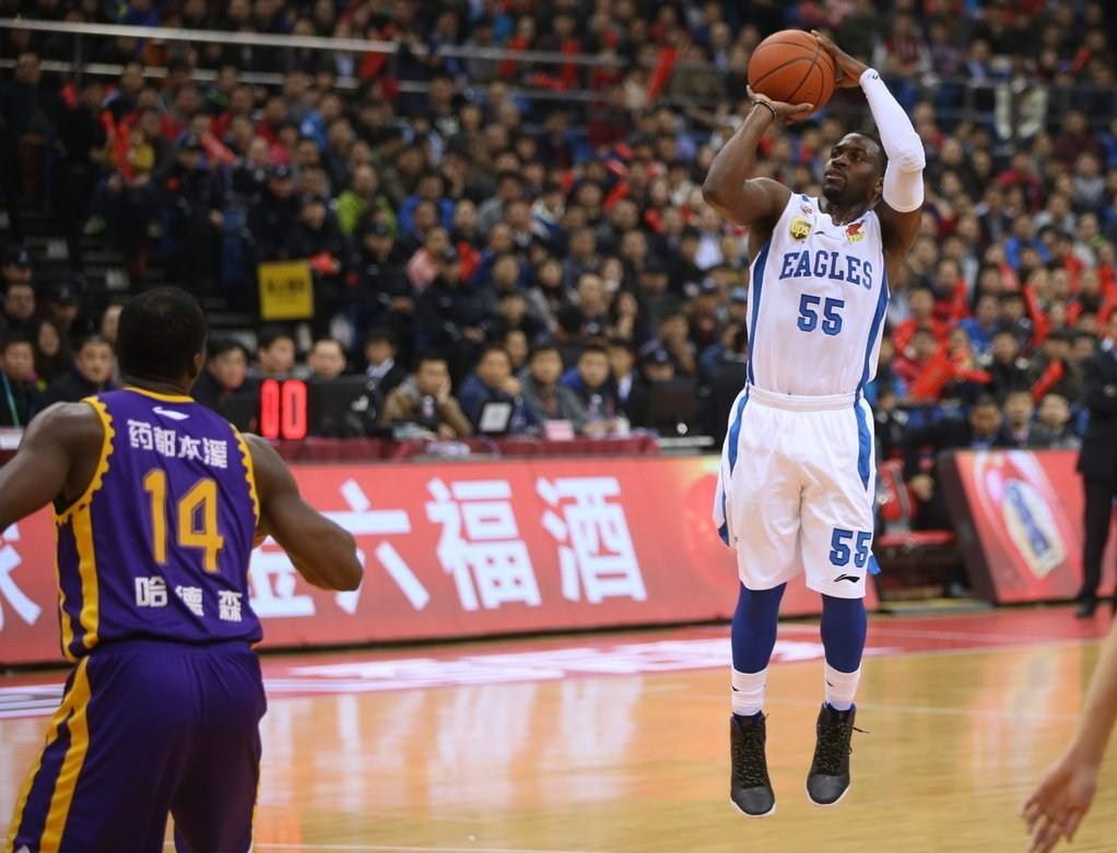 青岛双星队青岛双星雄鹰男子篮球队