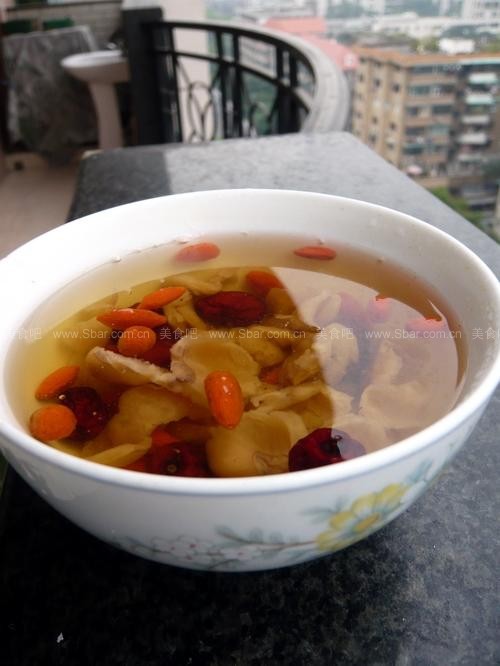 红枣黄芪枸杞茶