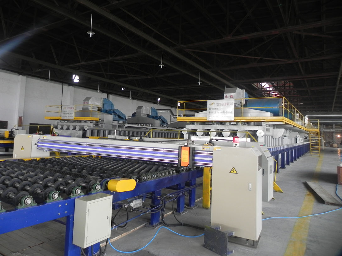  p>常州市汇通浮格玻璃设备有限公司是专业生产,制造 a target="