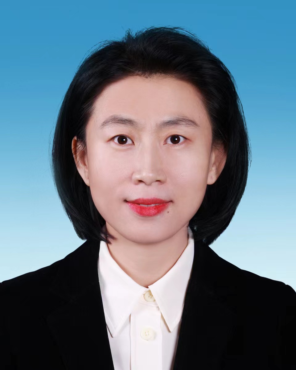  p data-id="tat2d6fu22mj">李楠楠,女,1980年11月出生,全日制研究生