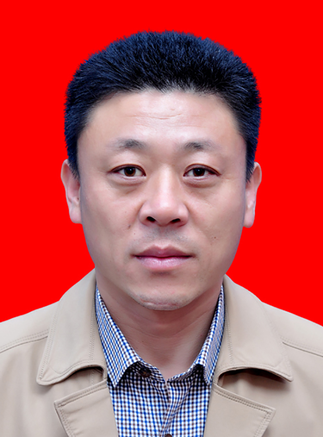 现任东港区任涛雒镇应急管理事务服务中心主任.