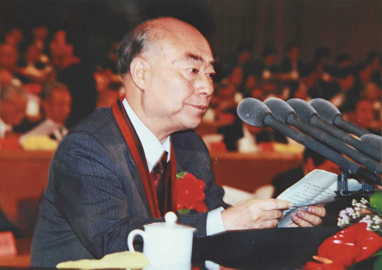 于敏（中国氢弹之父、“两弹一星”元勋、中国科学院院士、“共和国勋章”获得者、改革先锋、全国劳动模范）_百度百科