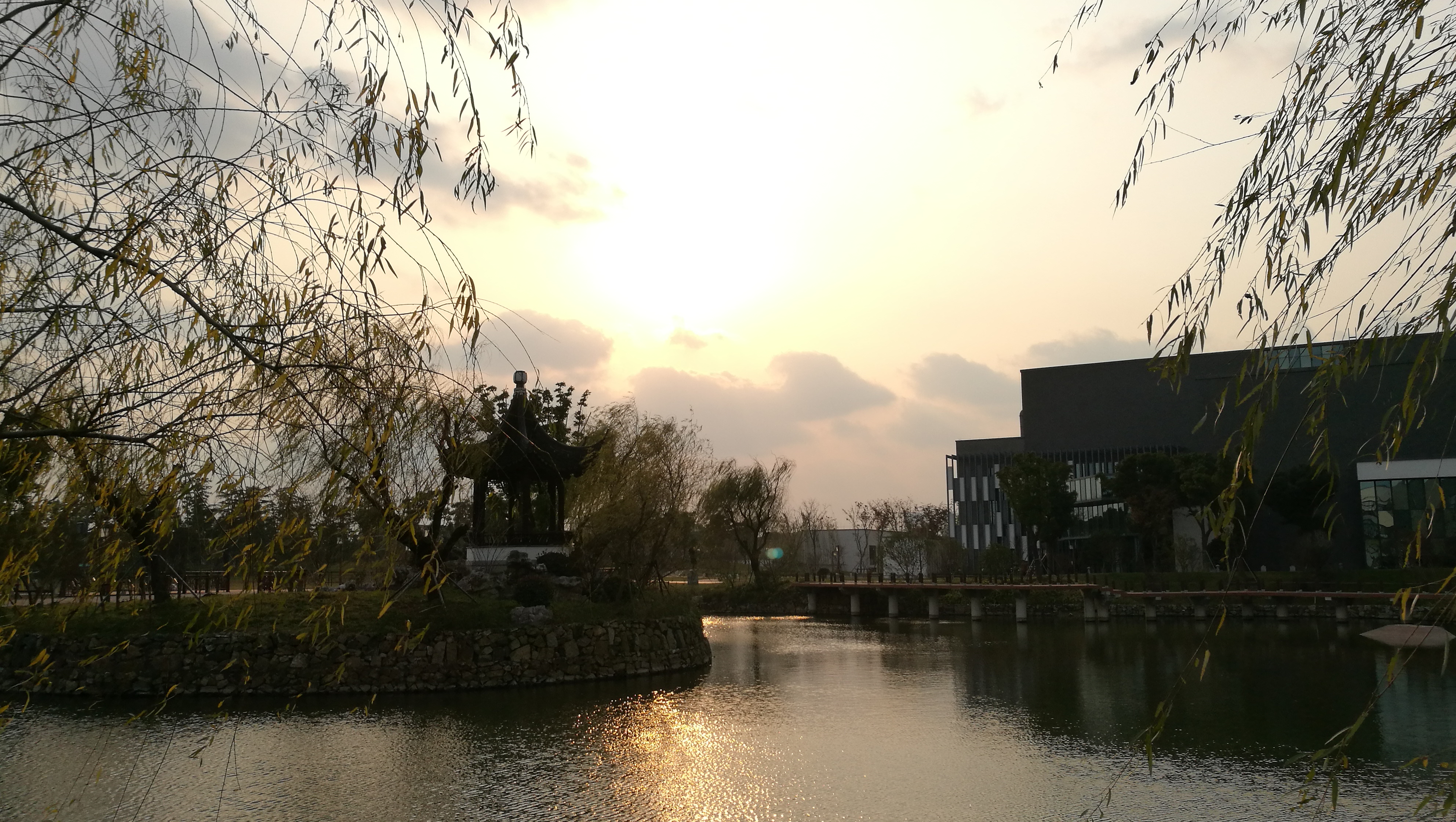  p data-id="gnwuxw0gbx">苏州幼儿师范高等专科学校(suzhou early
