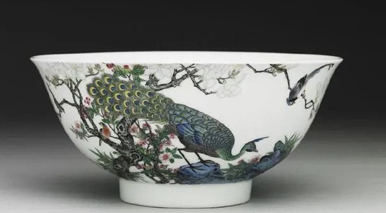 细说乾隆珐琅彩碗和不同地位的碗与壶_百科TA说