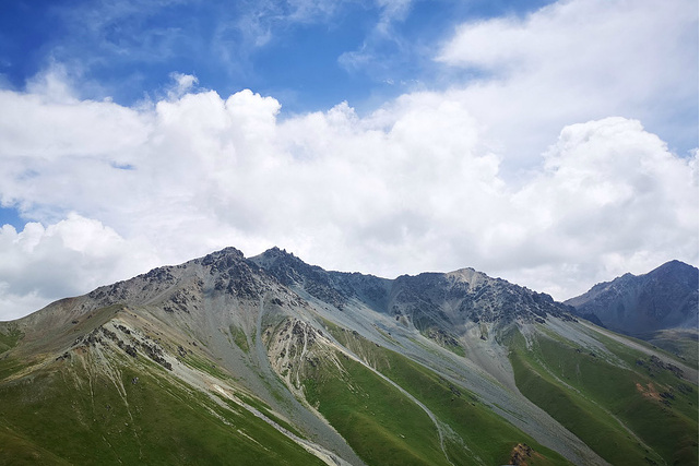  a target="_blank" href="/item/中国地质科学院地质研究所/4306137"