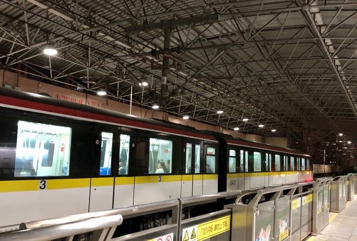 中潭路站