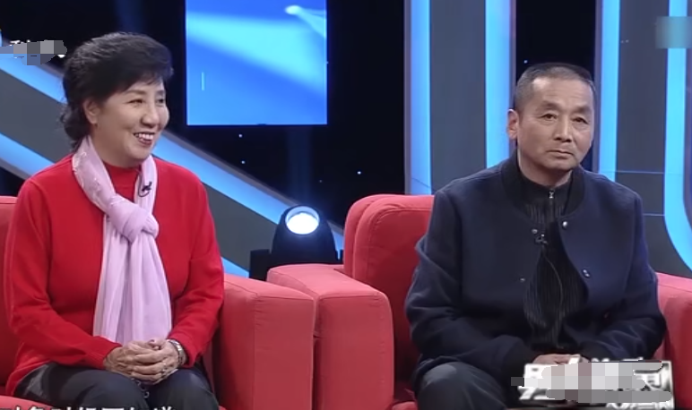  p>范振钰(1927年-2008年11月17日),1927年出生于天津,祖籍河北容城