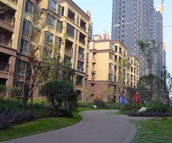 文一名门学府里