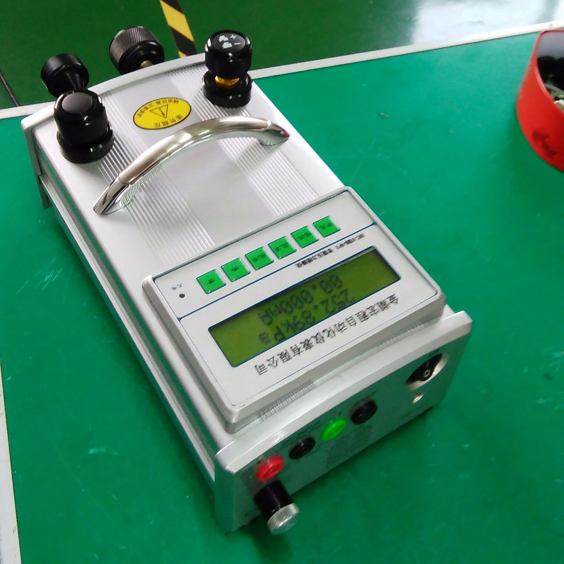 真空压力校验仪