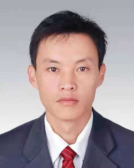 李国强