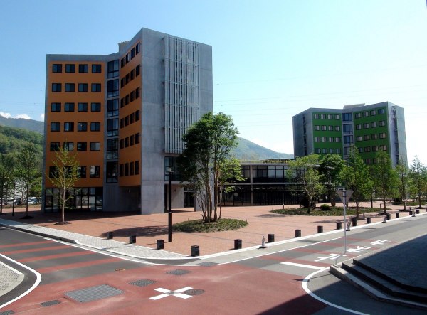 山梨学院大　YGU 山梨学院高校　山学 山梨学院大学_百度百科