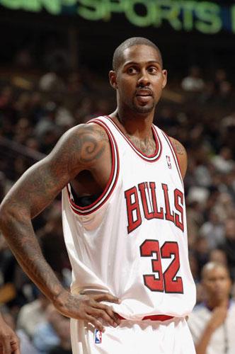  p>拉里·休斯(larry hughes),1979年1月23日出生于美国 a href="#">