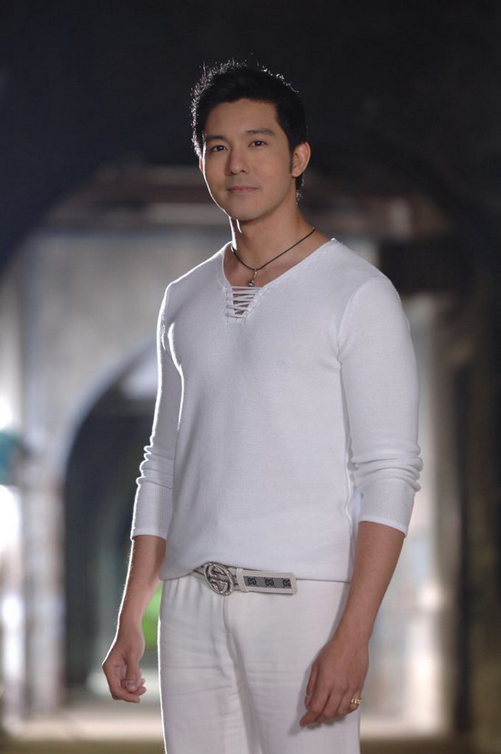  p>立威廉(leon jay williams),1976年7月30日出生于新加坡,华语影视