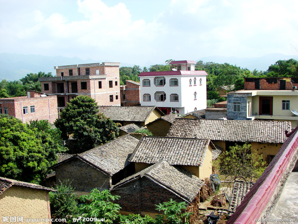  p>党家庄东村(以下简称党东村)隶属于山东省济南市党家庄镇,现为