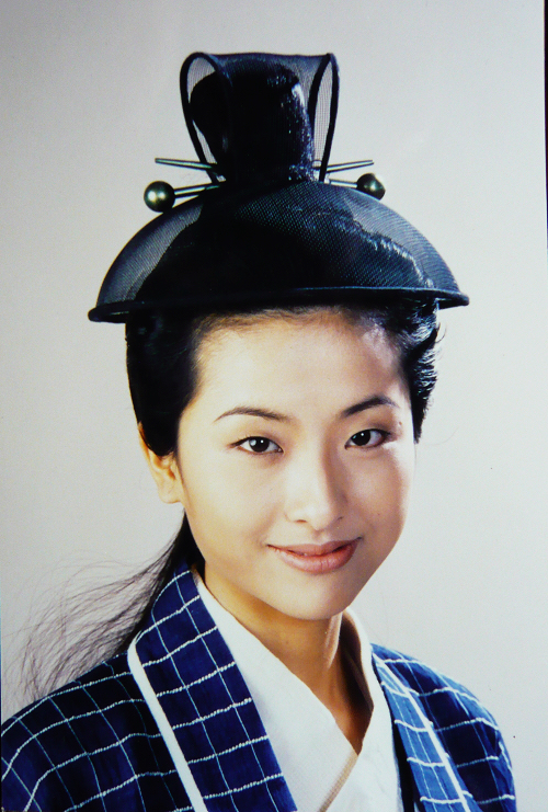  p>徐濠萦(hilary tsui),1974年3月7日出生于香港,中国香港女演员